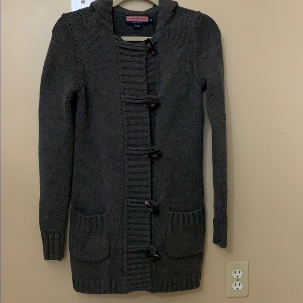 Vineyard vines sweater